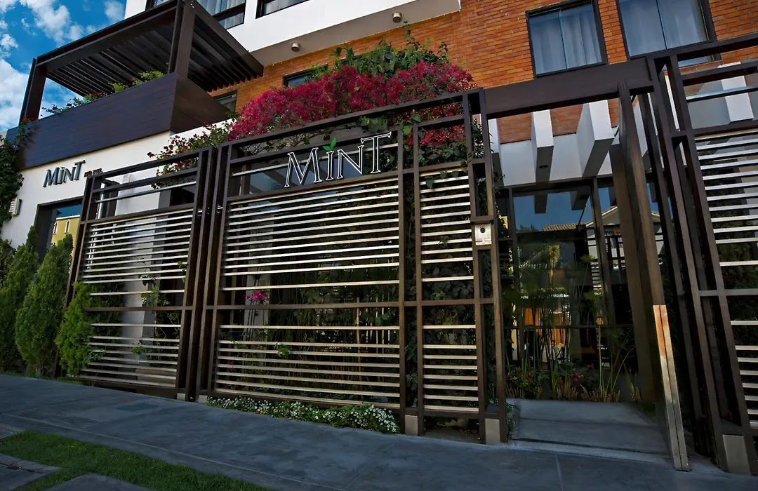 Mint Hotel-1